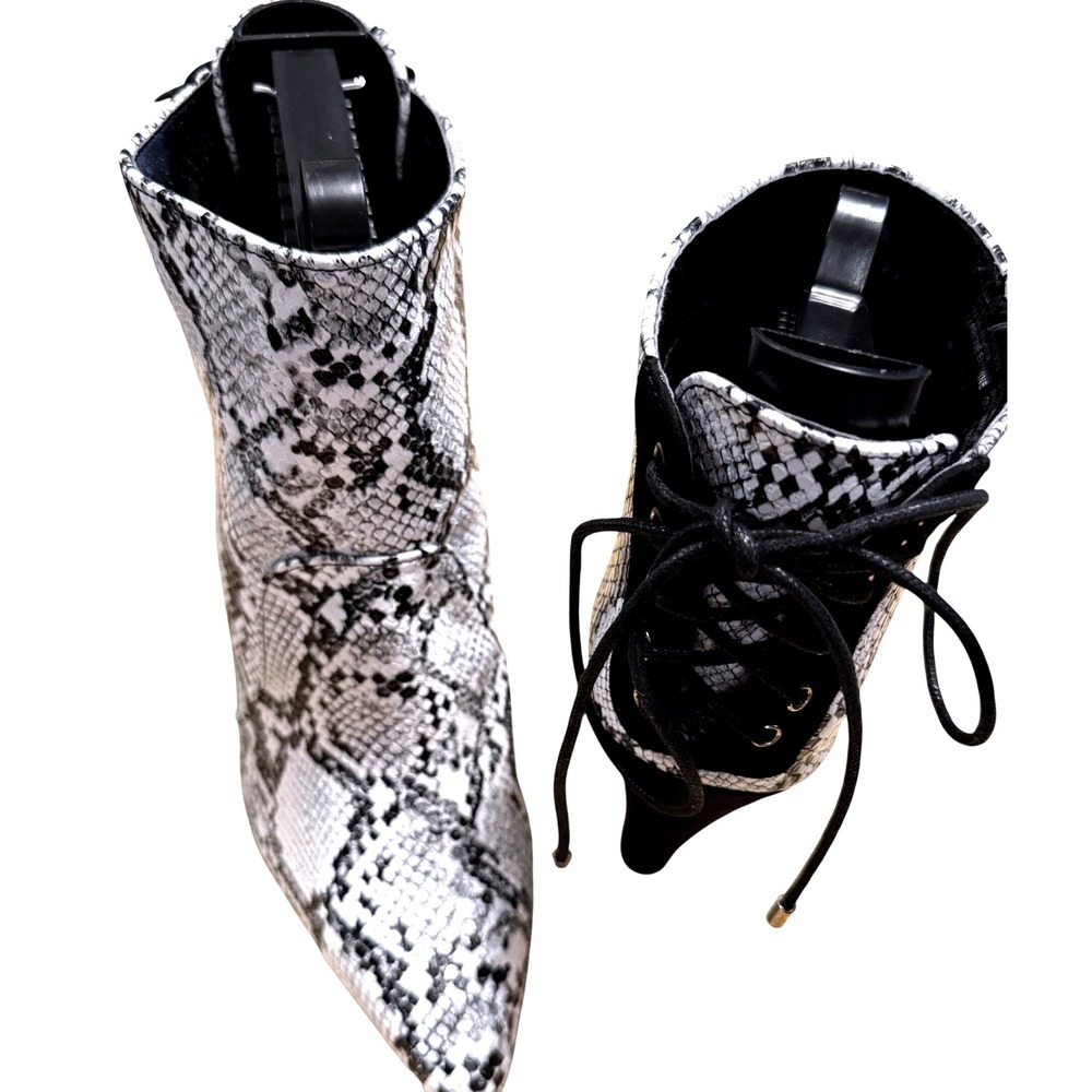 Gemini Womens 8.5 Snakeskin Print Pointed Toe Lace Up Back Ankle Boots Goth